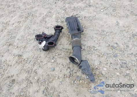 2011 Ford F-250 Lariat z USA, uszkodzony, nr VIN 1FT7W2BT1BEB64699